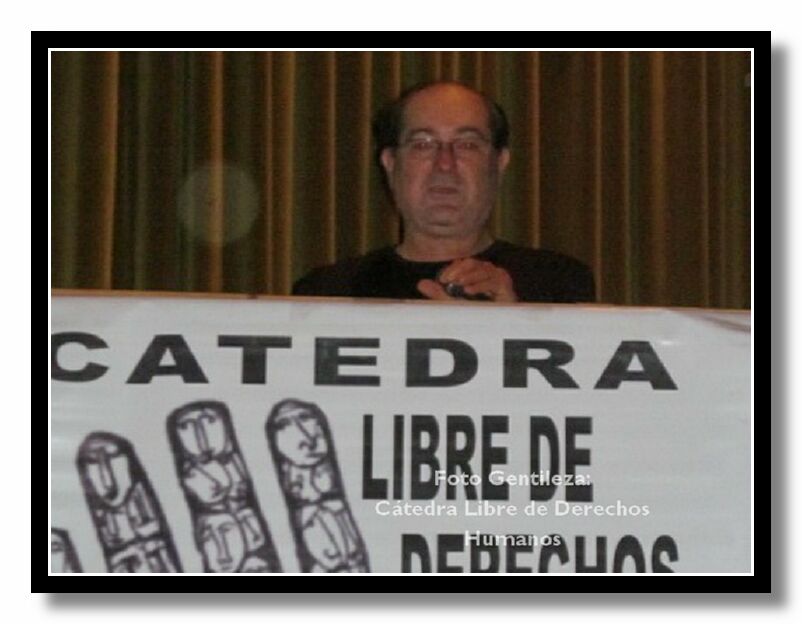 el Director del �rea de Relaciones Interinstitucionales, Ing. Juan Carlos Serrano di� la bienvenida al destacado Guionista y co- productor.